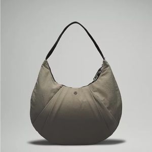 Lululemon Pleated 10L Shoulder Bag Olive